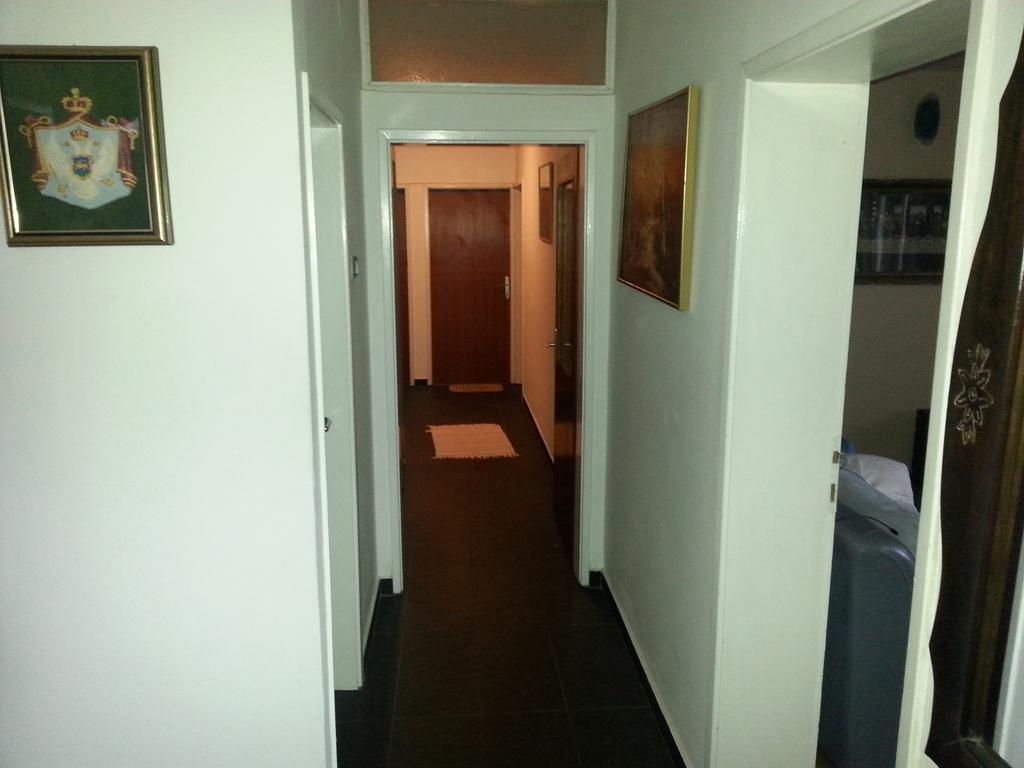 Apartments Stevo Nikocevic バール 部屋 写真