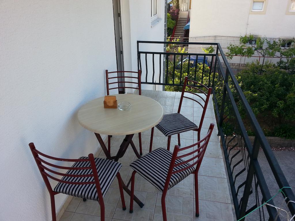 Apartments Stevo Nikocevic バール 部屋 写真